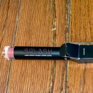 Younique Moodstruck Splash Liquid Lipstick